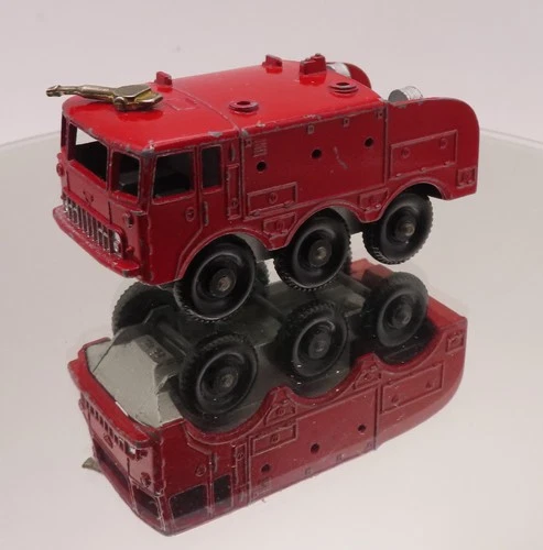 Vintage Lesney Matchbox Series No 63 Foamite Crash Truck Excellent