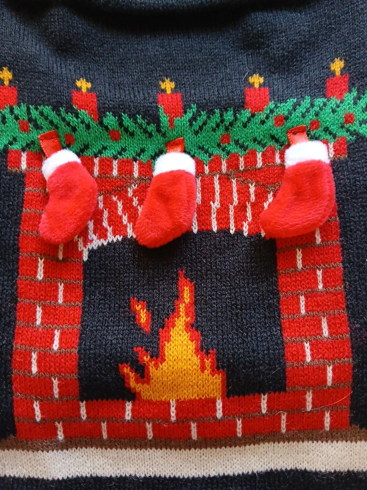 SMALL Christmas Holiday Pet Sweater Fireplace/ Hanging Stockings Black/red - Image 2 of 4