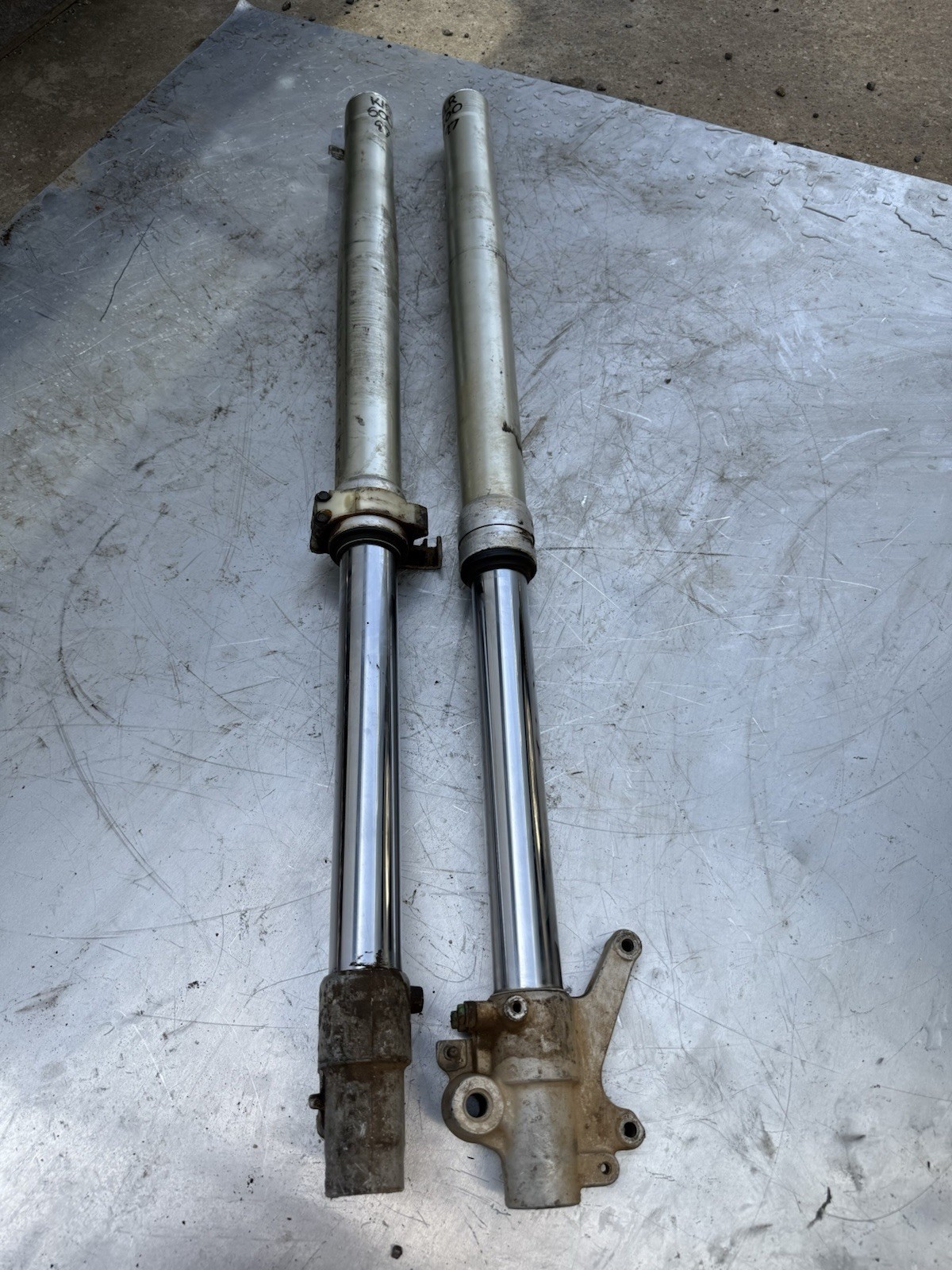 Kawasaki KLX600 KLX 600 Forks Fork Clamp front end clamps trees oem Genuine