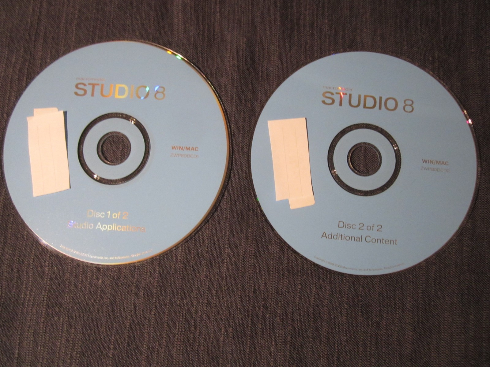 Macromedia Studio 8 Dreamweaver Fireworks Flash + More + Bonus CD Windows Mac