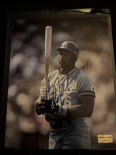 Bo Jackson Signed 8 x 10 photo  with COA