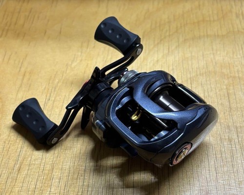 Daiwa 16 ZILLION SV TW 1016SV-SH Right Handed Baitcasting Reel Jp - Picture 2 of 7