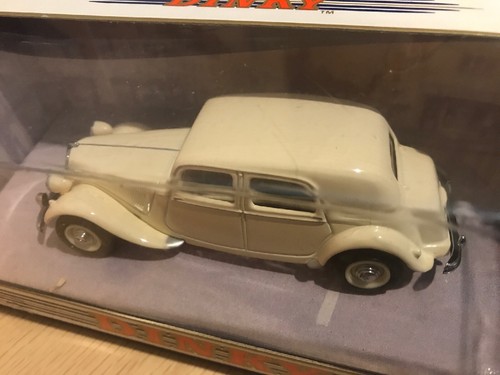 Dinky Toys Dy-228 1962 Citroen 15 Cv - Picture 4 of 8