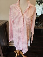 Victoria's Secret  XS  White Pink Striped Sleep Shirt Button Heart Detail Sides