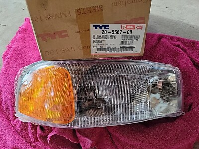 Headlight Assembly-Regular TYC 20-5567-00