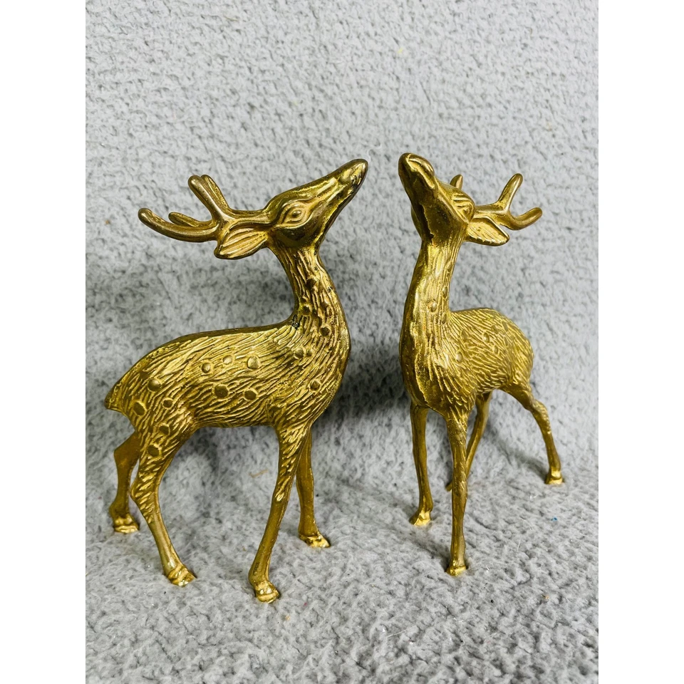Estatuillas de ciervos de latón vintage, juego de 2 renos modernos de mediados de siglo tono dorado Foto 3 de 4