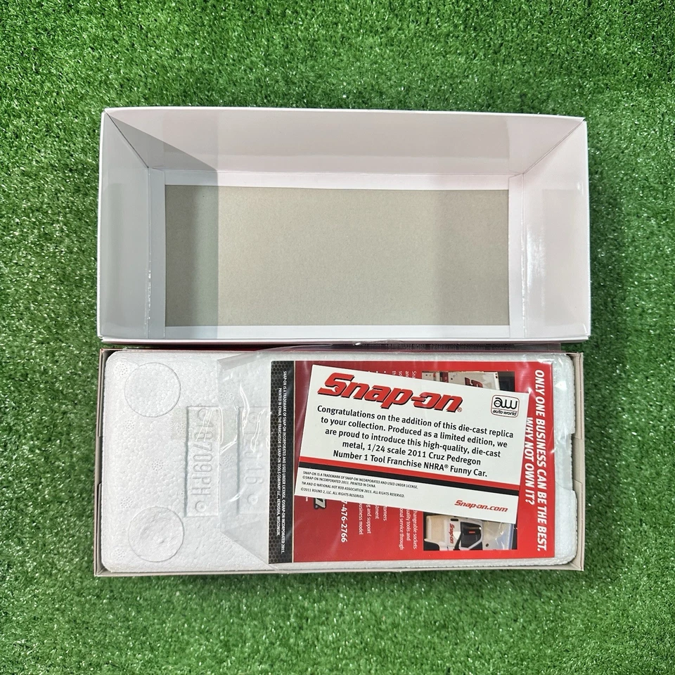 Sellado Nuevo- Snap-on Cruz Pedregon #1 Herramienta Franquicia 2011 Divertido Coche Die Cast 1:24 Foto 3 de 4