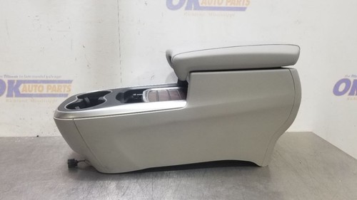 19 2019 ACURA MDX OEM REAR CENTER FLOOR CONSOLE GRAY