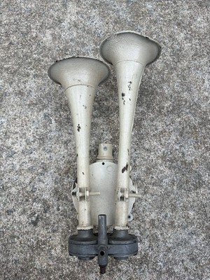 Vintage FA-LAB Inc. Dual Trumpet Air Horn - Train / Marine Industrial * As Is *