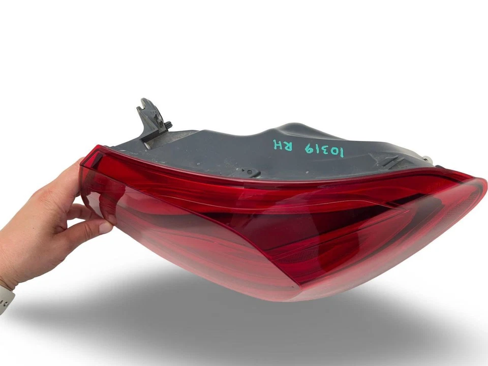 BMW 440i 2018-2020 luz trasera derecha cuarto panel montado 32879 Foto 4 de 4