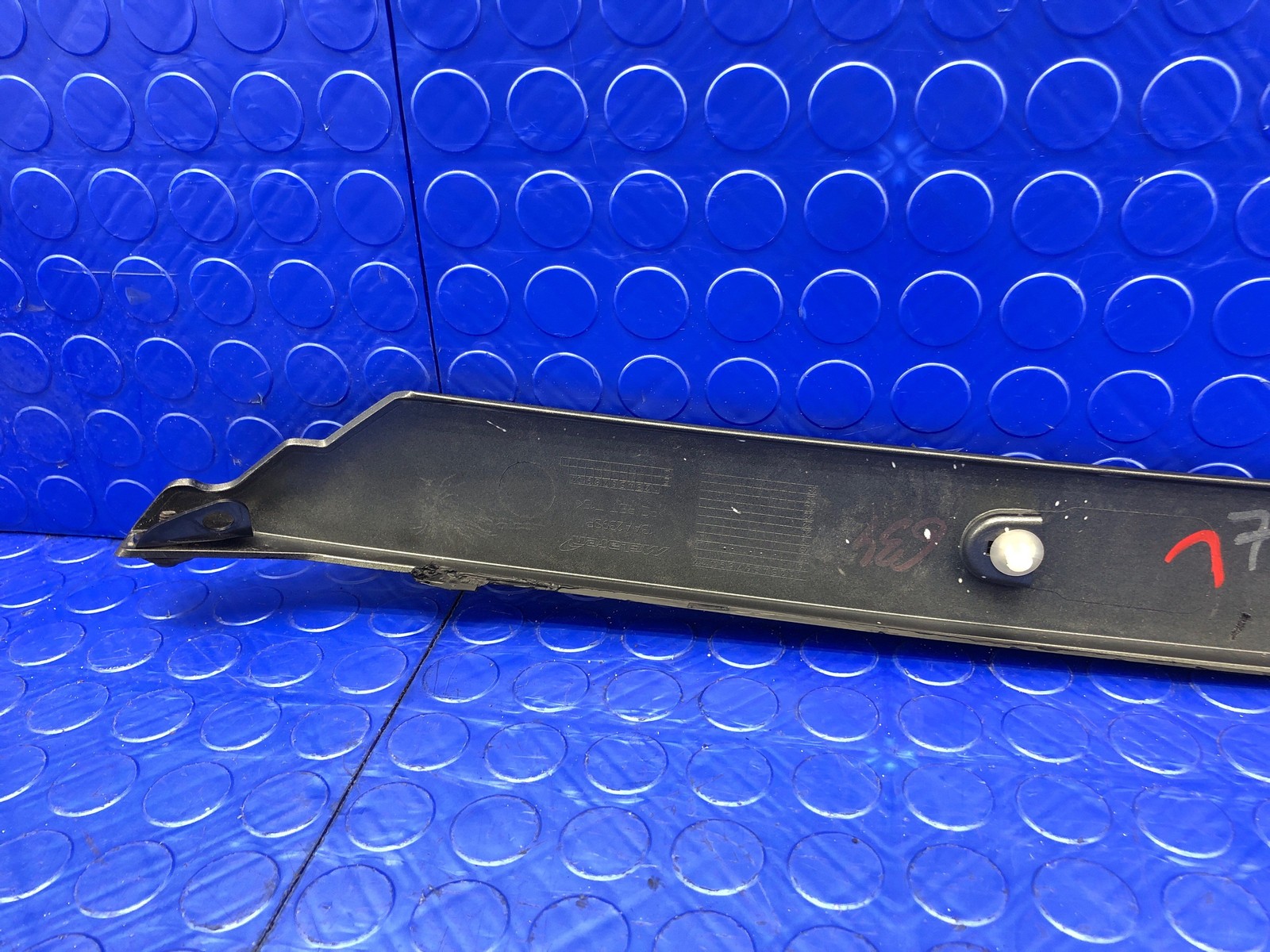 2016-2021 MCLAREN 570S OEM FRONT LEFT DRIVER EXTERIOR A PILLAR TRIM PANEL (SGY)