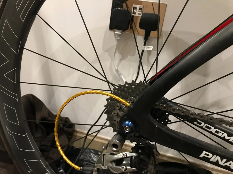 Pinarello Dogma F8 Road Bike 55cm SRAM Red Groupset LOOKING TO SELL ASAP - Image 3 of 4