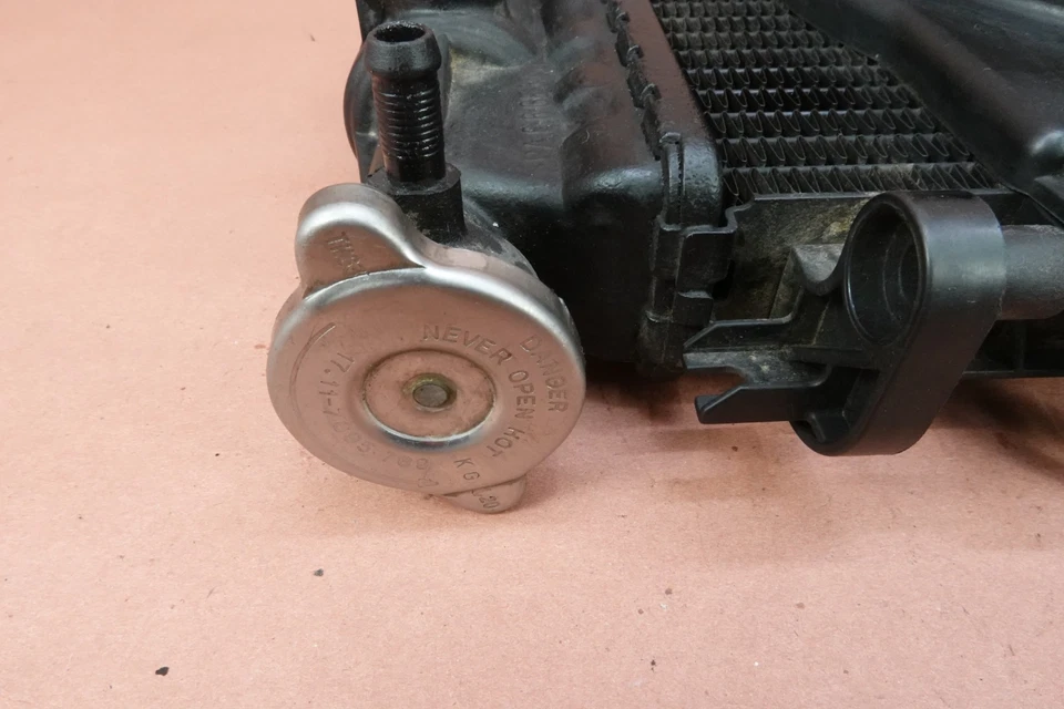 Ventilador de refrigeración del radiador BMW F 700 F700GS 2013 11-18 Foto 4 de 4