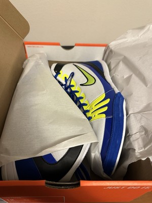Size 12 Nike Blue Volt Freek Wrestling Shoes