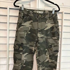 Rewash Green Camo High Rise Pants Size 3/26‎