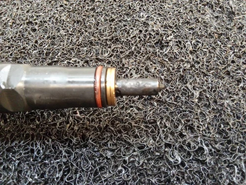0414720215 Inyector para SEAT IBIZA (6L1) Hit 2006 1649331 - Imagen 3 de 10