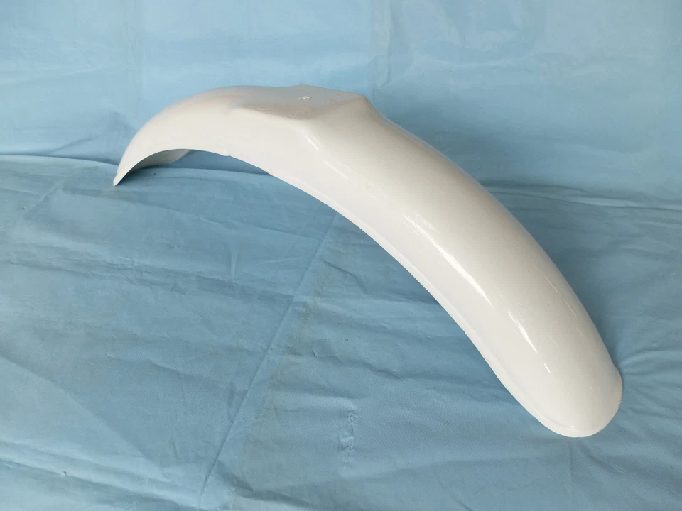 Guardabarros delantero SUZUKI TS100 TS125 TS400 TS250 TM100 TM125 TM400 TM250 NUEVO Foto 4 de 4