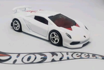 Hot Wheels WHEEL SWAP Lamborghini Sesto Elemento 11mm Chrome 5 Spokes White New 