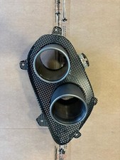 Tubos de escape diestro súper rápidos Ferrari 812 con malla # 764639