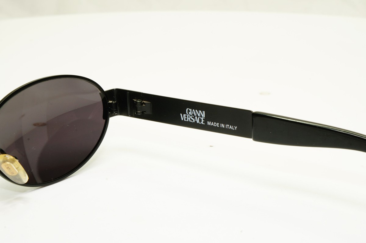 Gianni Versace 1996 Vintage Unisex Black Oval Metal Sunglasses MOD