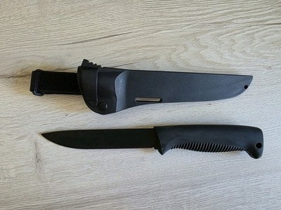 Peltonen M95 Sissipuukko   neu/unbenutzt   Originalscheide