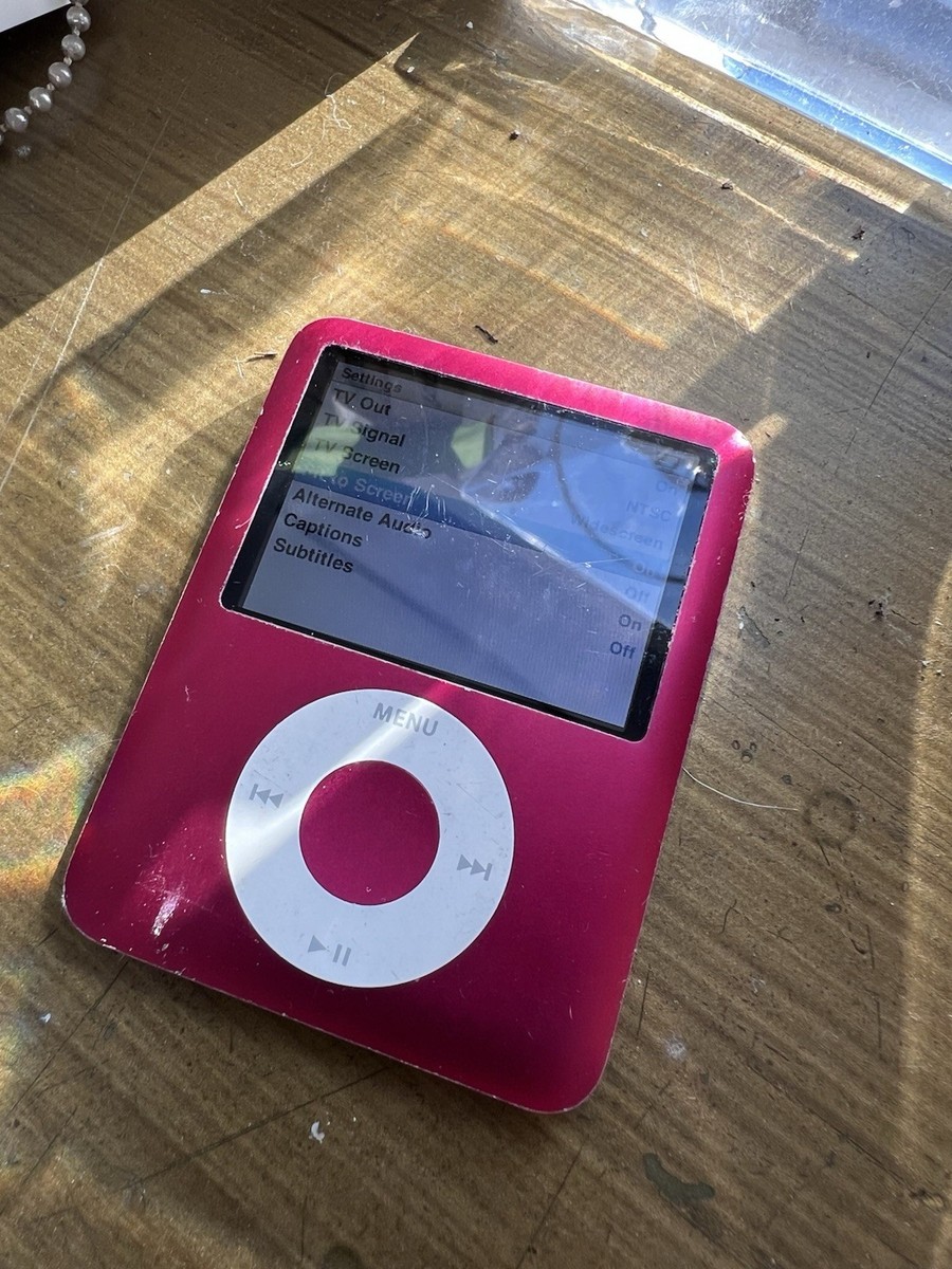 iPod nano （PRODUCT)RED 8GB 新品未使用　未開封 Apple iPod Nano 8GB Product Red Special Edition PB751LL/A