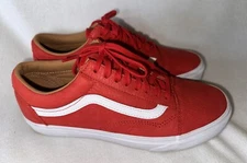 VANS Old Skool Leather Red 7 Men / 8.5 Women Low-Top Skate Sneakers