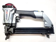 Everwin SN50S4 Pneumatic Medium Crown Stapler, 1/2" Crown, 1" to 2" Leg