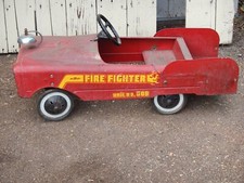 COLLECTORS VINTAGE 60s AMF FIRE FIGHTER  508 PEDAL CARS