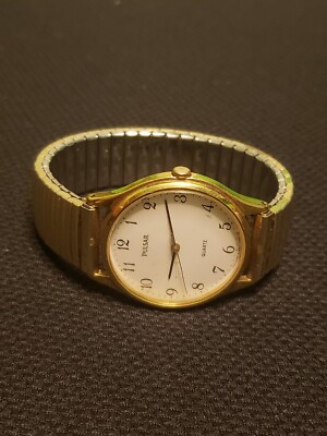 Vintage Mens PULSAR White Dial 32 mm watch