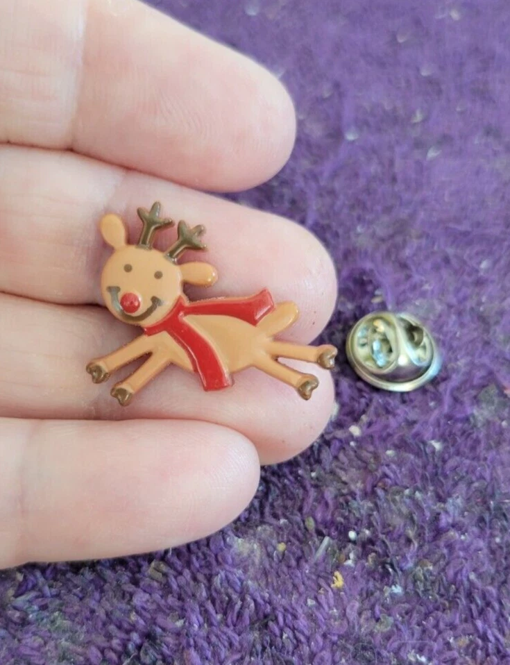 ^ Prendedor de solapa de corbata de reno nariz roja Ruloph de Navidad - ¡Perfecto para la temporada! Foto 2 de 4