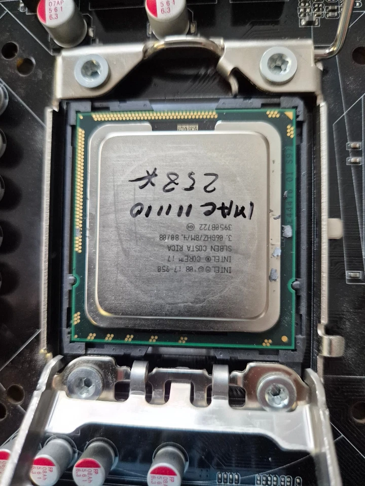 ASUS P6T SE + CPU Intel i7 950, Intel Motherboard - Bild 4 von 4