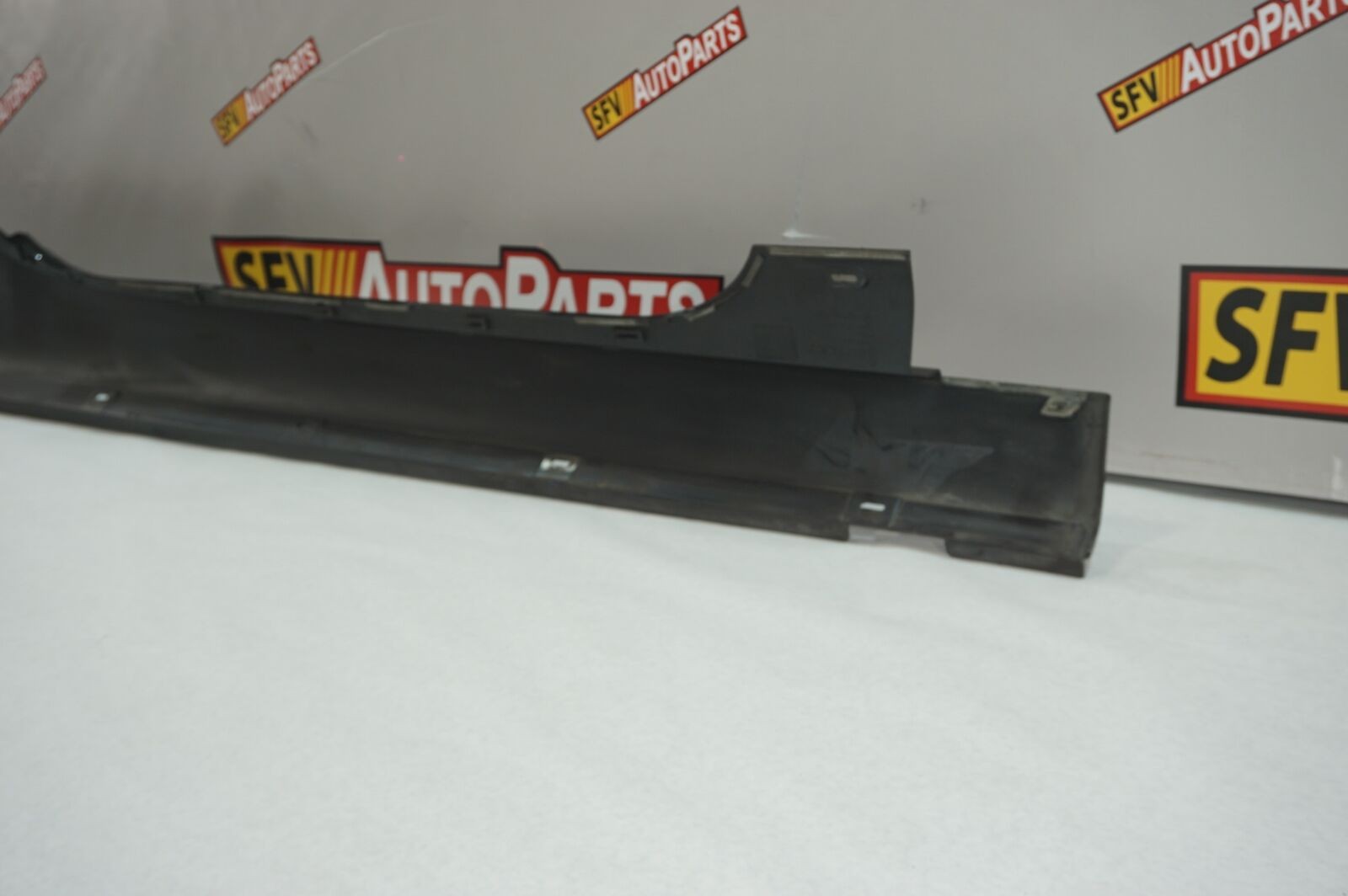 Bentley Continental GT 2004-2010 LEFT Rocker molding P/N 3W7853851C