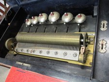 ANTIQUE  CYLINDER MUSIC BOX  12 TUNE 6 BELL  PLAYS *CIRCA 1895-1910*  25 inch on The Hot Collector
