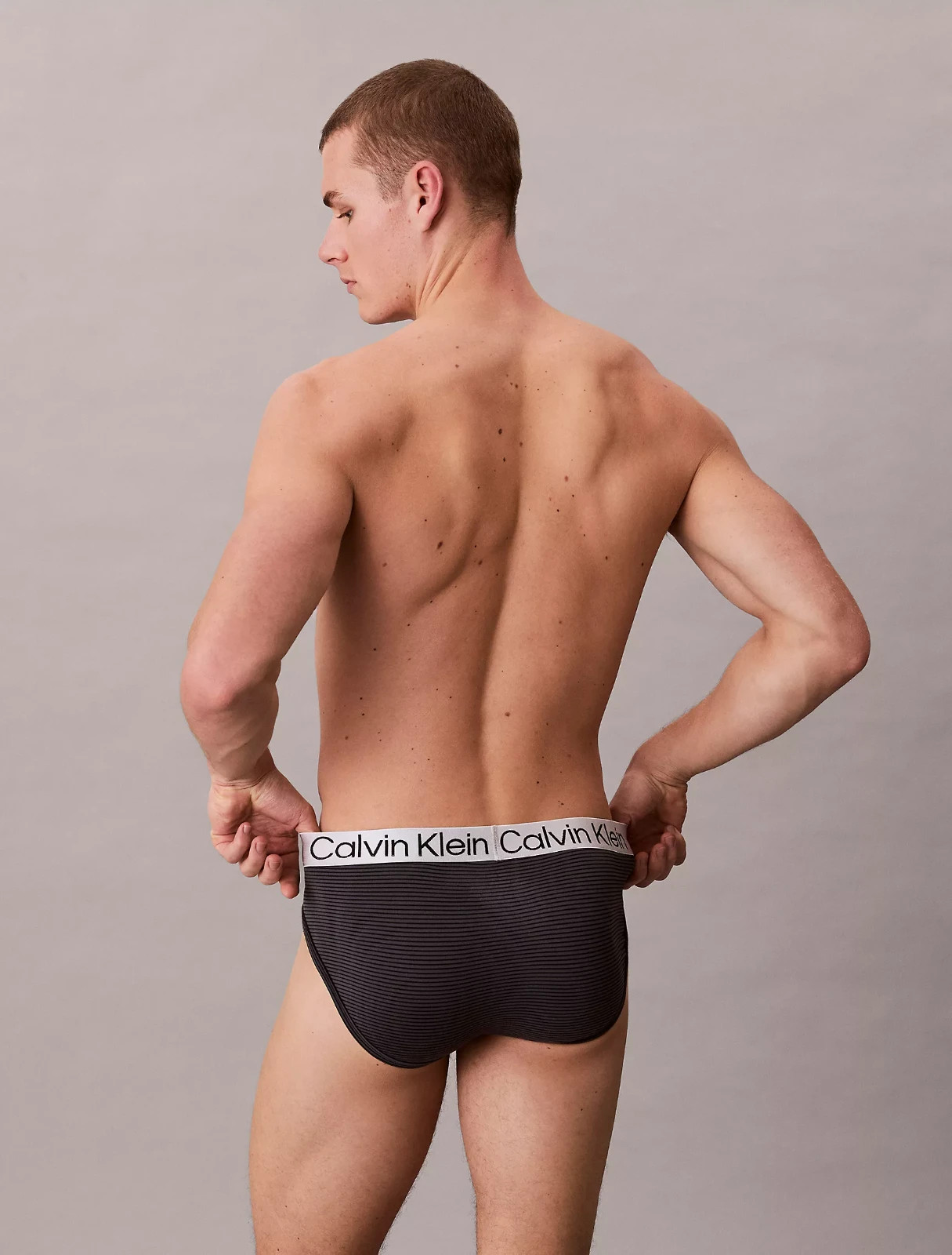 CALVIN KLEIN  MICROFIBER STRETCH 4-PACK HIP BRIEFS MENS UNDERWEAR #NP27440-NWT thumbnail 9