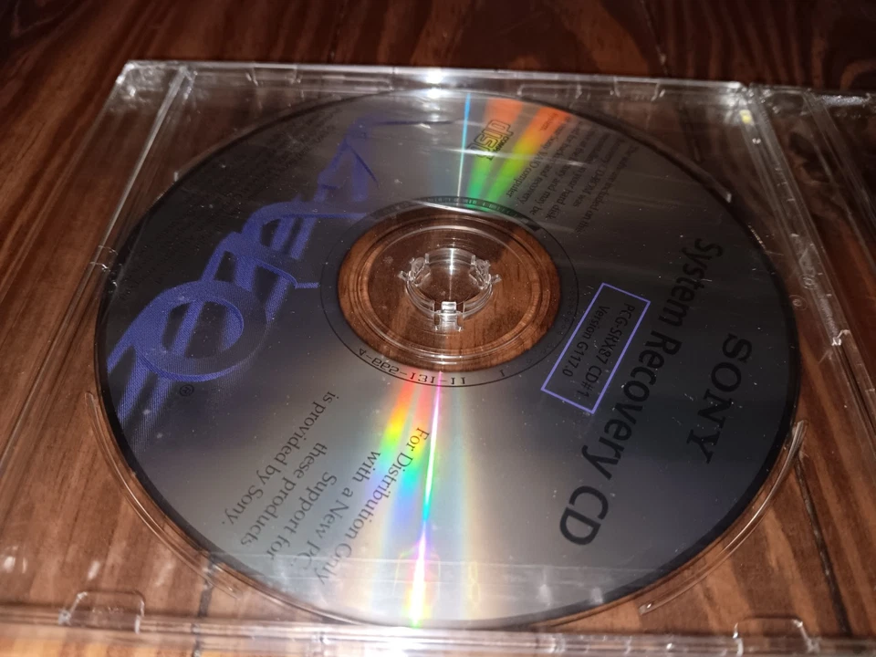 Sony VAIO System Recovery 3 CD's PCG-SRX87 Version G117.0 - Image 2 of 4