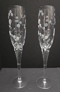 2 ROYAL DOULTON Crystal "CELEBRATION" Champagne Flutes EXCELLENT CONDITION! DOTS