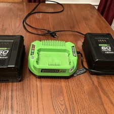 GreenWorks Pro LB605 60V 5.0 Extended Run 2.0 Lithium-Ion Battery Charger