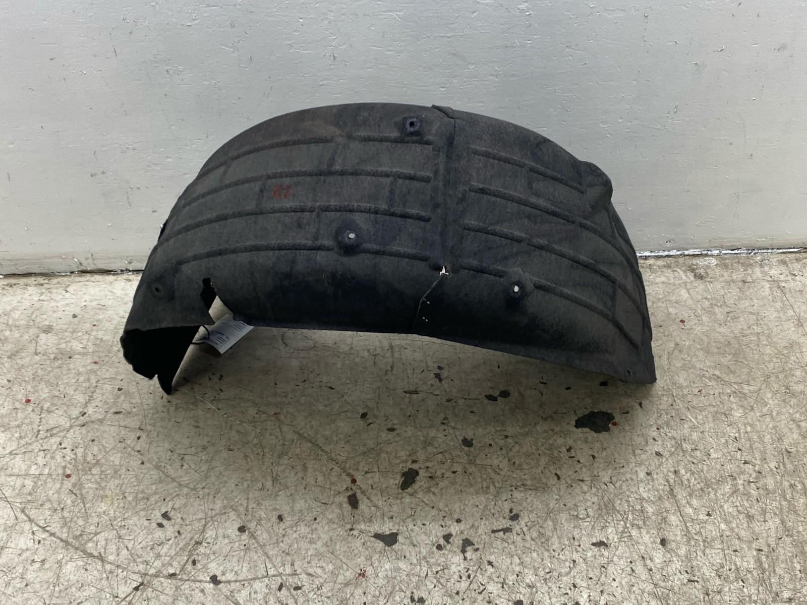 2019-2023 ASTON MARTIN VANTAGE OEM REAR RIGHT INNER FENDER LINER COVER