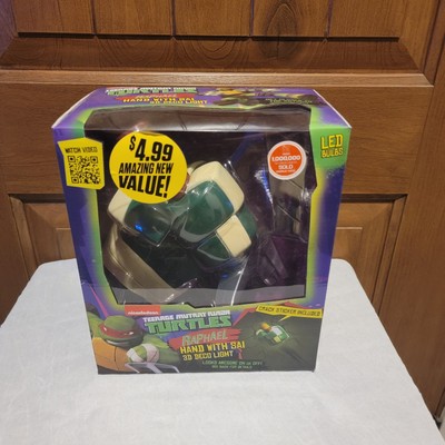 Teenage Mutant Ninja Turtles Raphael Hand with Sai 3D Deco Light TMNT