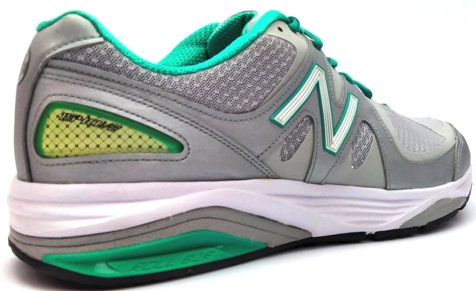 New Balance Women's 1540v2 Running Course Shoes Grey Green White Size 13 4E - Image 4 of 4