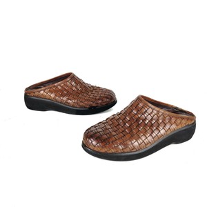 cole haan women's clogs