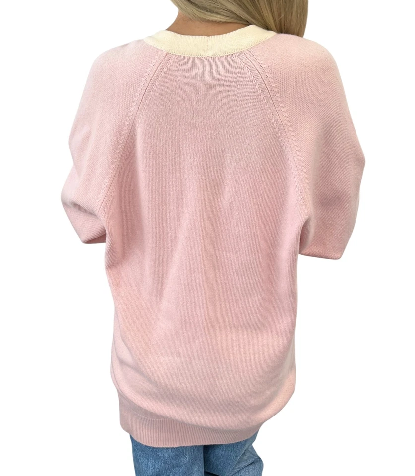 Cárdigan CHANEL Vintage Marca CC Logo Rosa Crema Cachemira Bolsillos con Botones Suéter Foto 4 de 4