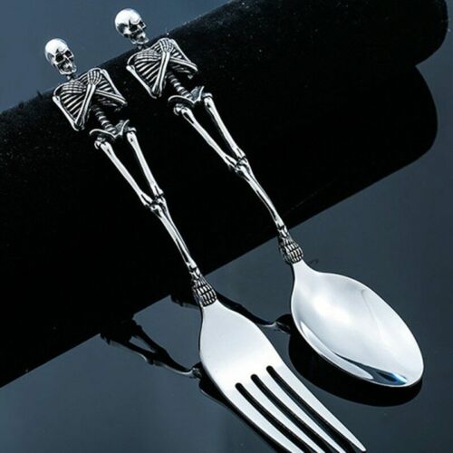 Forchetta per posate scheletro cucchiaio teschio acciaio inox set stoviglie di Halloween metallo - Foto 1 di 9