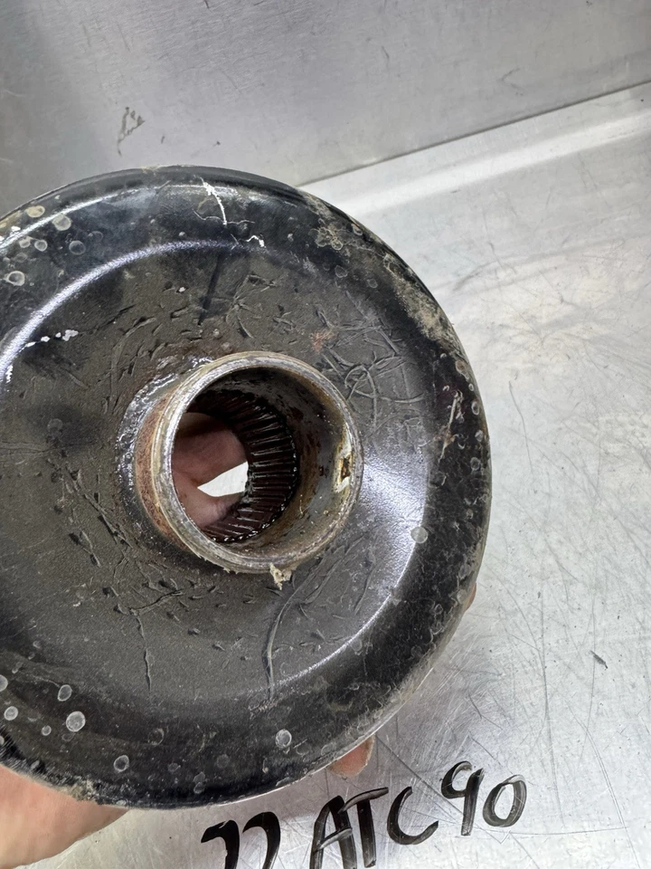 76 77 78 Tambor de cubo de freno trasero HONDA OEM ATC90 ATC90K3 42622-942-000 Foto 4 de 4