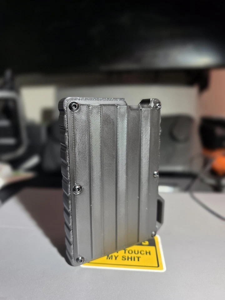 ipod 5th generation 80gb-Thick- Case Black & Black - Image 2 of 3