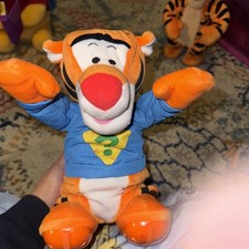 Disney Animated Rolling Talking Rescue Sleuth Tigger 2008 Mattel Missing REMOTE