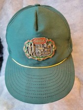 Chapeau/bonnet vert Kelly emblème laiton Coca Cola jamais porté
