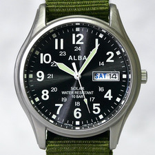 Orologio da campo uomo SEIKO ALBA V158-0AX0 militare ad energia solare DayDate 2019 Giappone