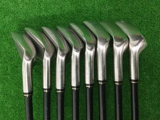 Dunlop XXIO 2004 Irons #5-9,Pw,Aw,SW(8Clubs)/XXIO MP300/Flex:Regular/ Iron set - Image 4 of 4